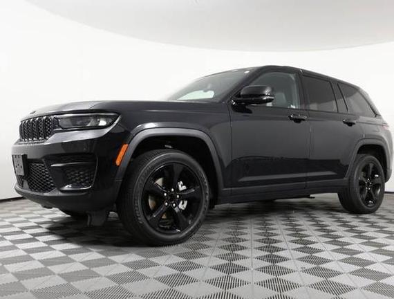 JEEP GRAND CHEROKEE 2023 1C4RJHAG3PC564975 image